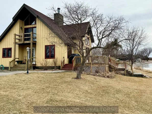 14 Jansen Cir, Saint Paul, NE 68873