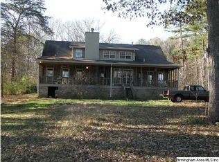 8201 Emerald Lake Dr W, Pinson, AL 35126