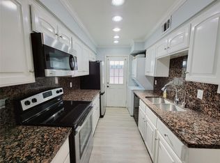 7900 Westheimer Rd APT 255, Houston, TX 77063