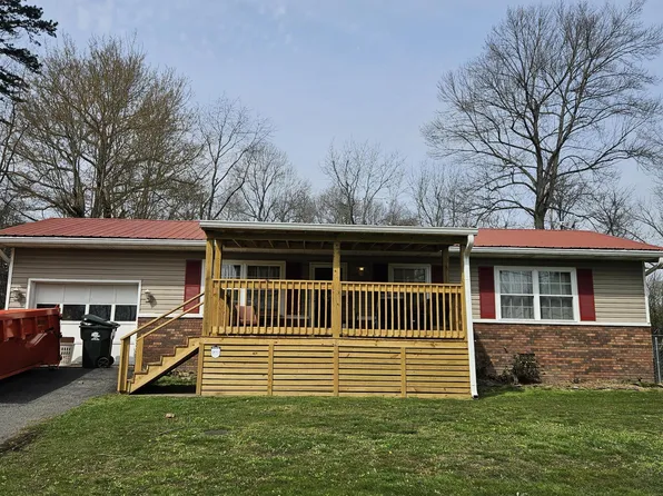 135 Lewis St, Corbin, KY 40701