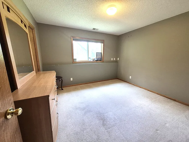 12722 Independence Ave — Photo 12