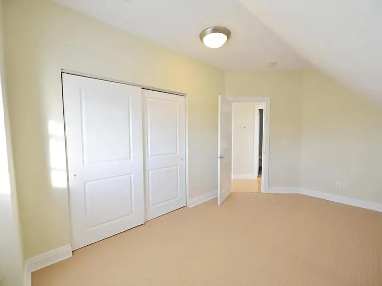 1520 S Grand Blvd — Photo 15