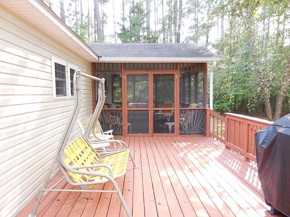 3rd image of 156 W Lizard Bay Dr