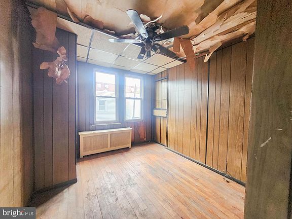 3rd image of 1424 S Hicks St