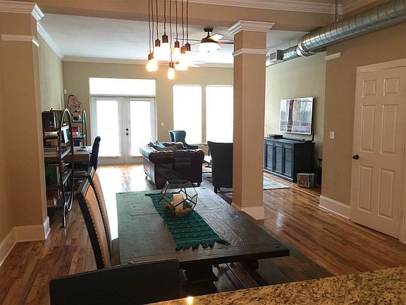 5th image of 415 Saint Francis St Unit 303143