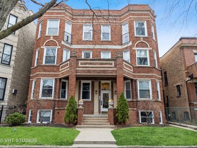 1430 W Cuyler Ave APT 3W, Chicago, IL, 60613