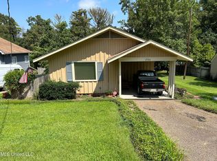 1722 Riverside Ave, Clarksdale, MS 38614