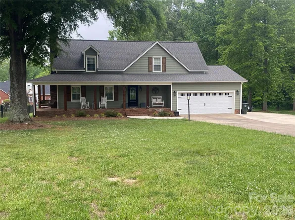 192 Carolina Dr, Cherryville, NC 28021