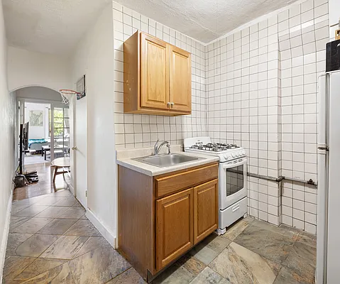 Rented by Compass | media 4