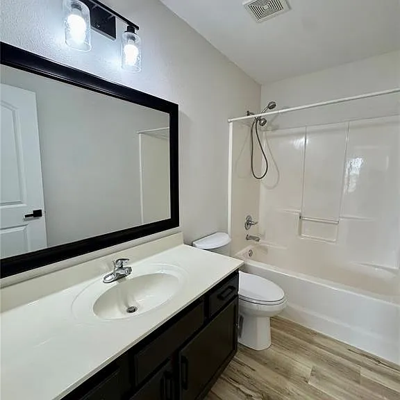 730 Moorland Cir — Photo 45