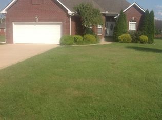 221 Honeysuckle Ln, Lebanon, TN 37087