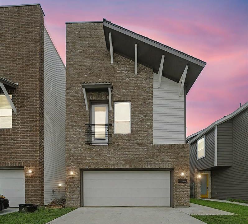 1st image of 5821 Francis Oak Place