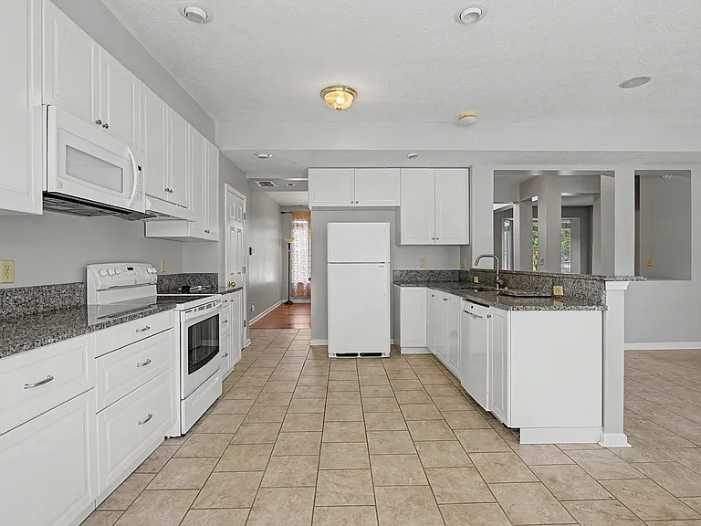11025 Crystal Falls Ln — Photo 11