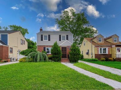 206 Holly Avenue, Hempstead, NY, 11550