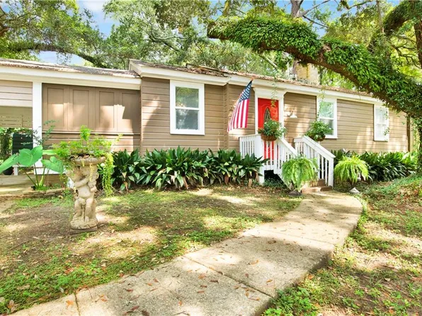 304 Border Dr E, Mobile, AL 36608