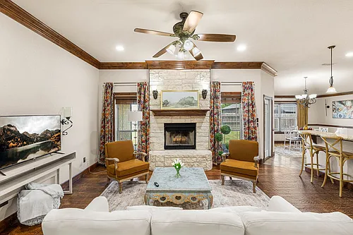1326 Briar Cliff Path Photo 1