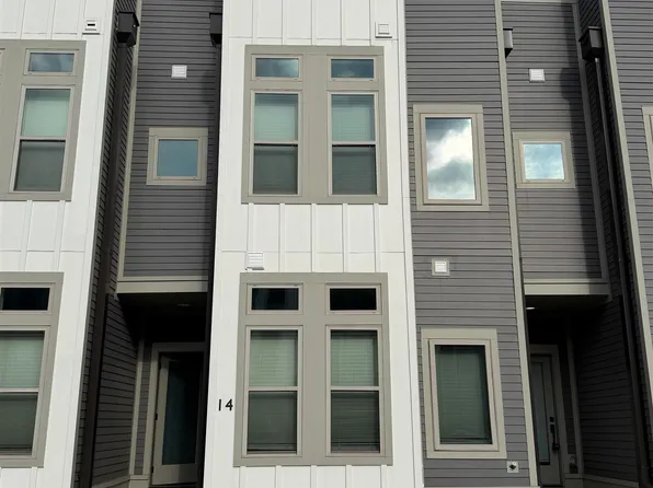 14 Walnut St NE, Decatur, AL 35601