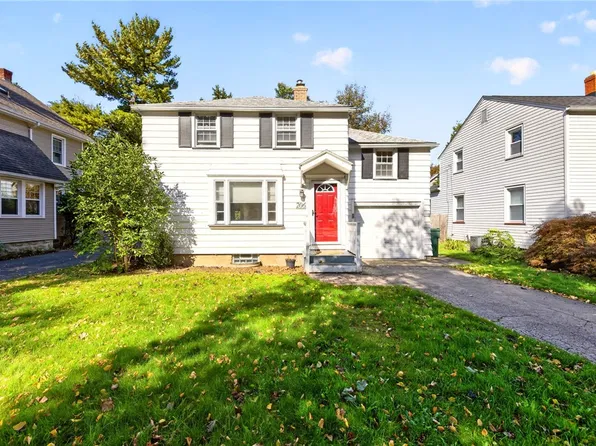 206 Farmington Rd, Rochester, NY 14609