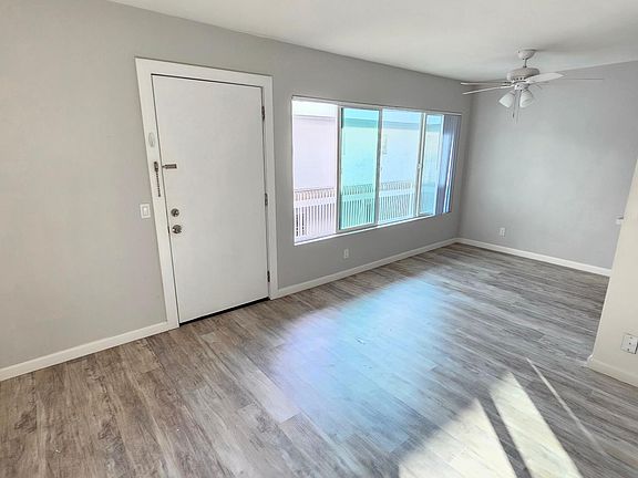 3rd image of 10922 National Blvd #105
