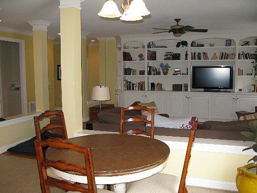 4th image of 717 Monterey Ave