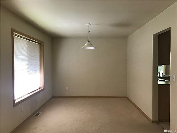 3rd image of 1106 27th Street Ct NW