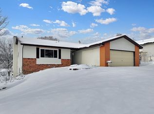 2330 Whitlock Rd, Madison, WI 53719