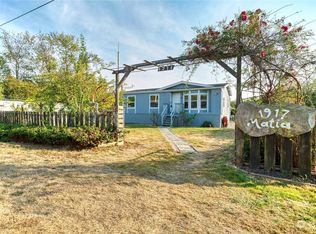 1917 Matia Way, Point Roberts, WA 98281