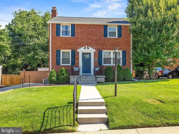 2605 Arcola Ave, Silver Spring, MD 20902