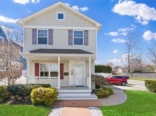 142 Ralph Ave, Babylon, NY 11702