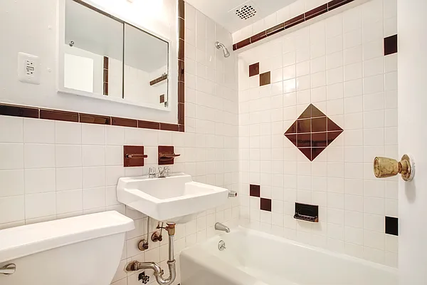 Rented by Compass | media 2