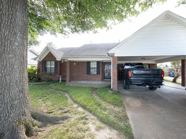 1404 Dover Rd, West Memphis, AR 72301