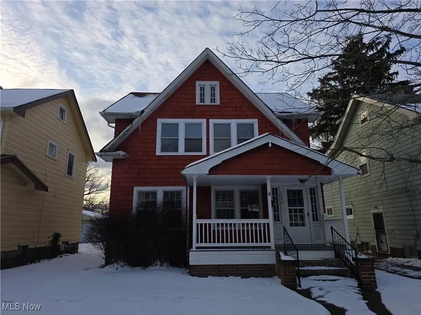 2048 Rossmoor Rd, Cleveland Heights, OH 44118