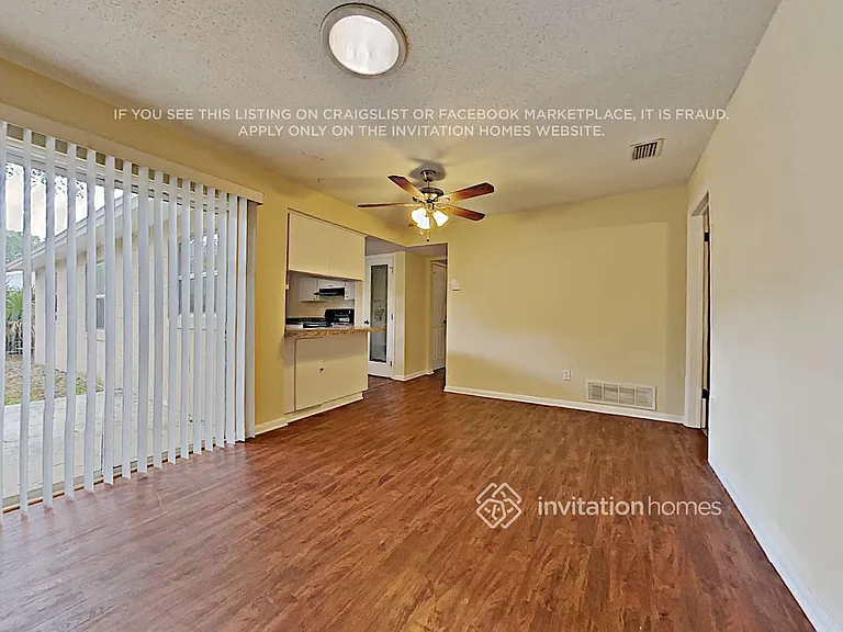 7523 Dockside St — Photo 5