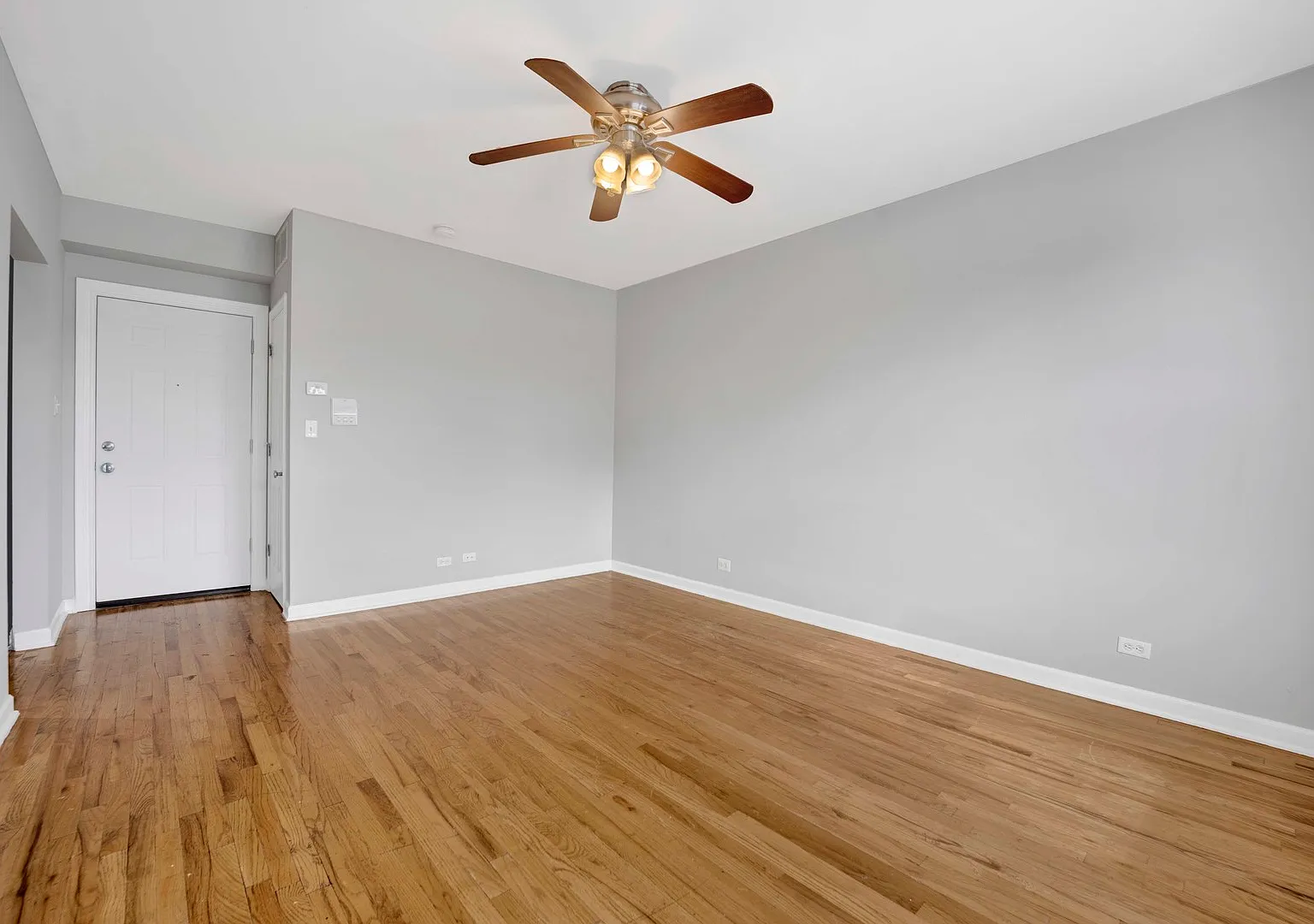Studio, $1,195 — Photo 4