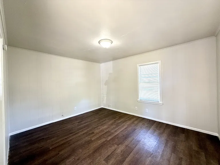1514 Harris St NW — Photo 7