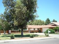 1st image of 1526 W Orangewood Ave
