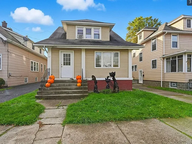 117 Bloomfield Ave #4 — Photo 1