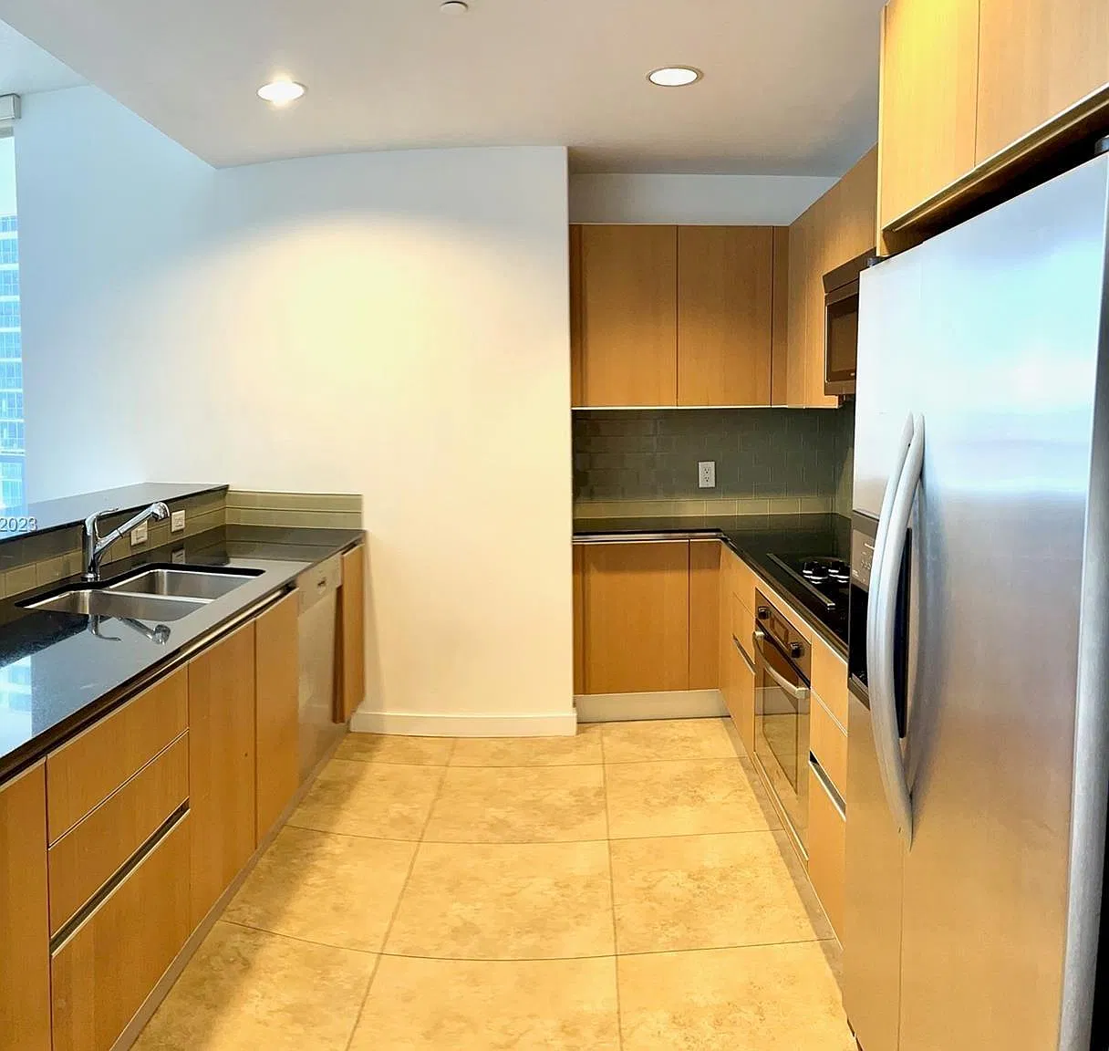 2 bed, 1088 sqft, $3,800 — Photo 4