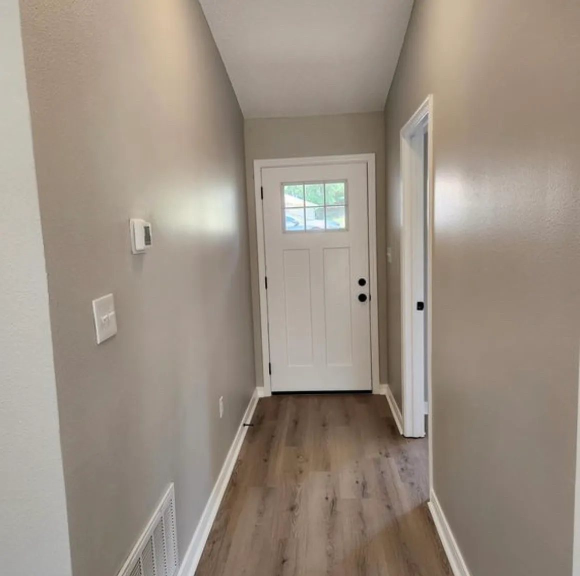 4 bed, 1244 sqft, $2,000 — Photo 4