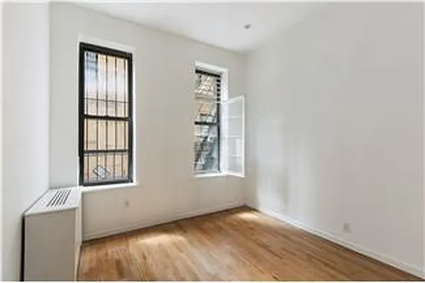 Rented by Weinstein Realty Group | media 27