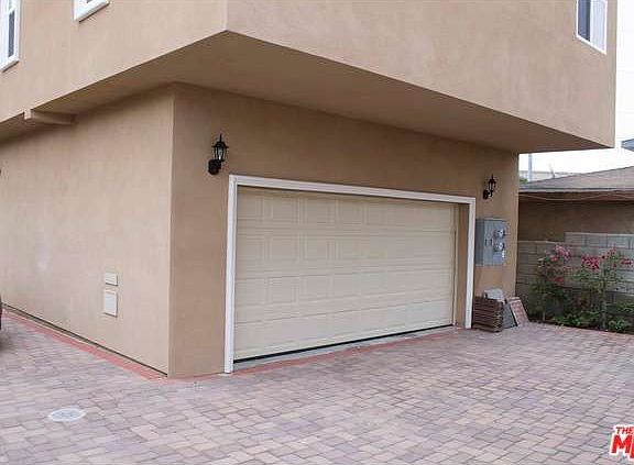 2nd image of 4544 W 159th St