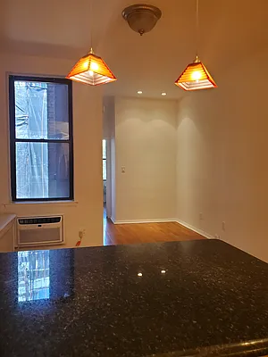 Rented by CitySites Real Estate Group | media 17