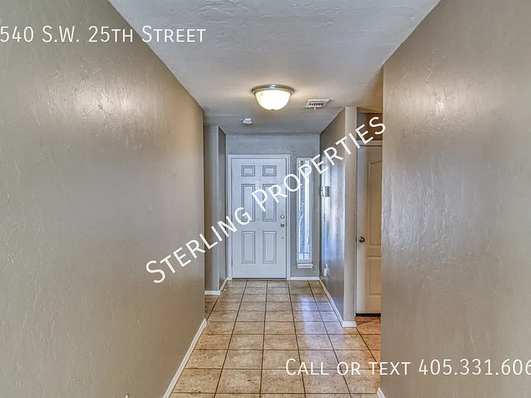 9540 SW 25th St — Photo 4