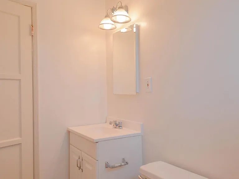 3837 Los Feliz Blvd #9 — Photo 14