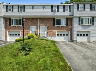 30 Plantation Rd #30, Oxford, MA 01540