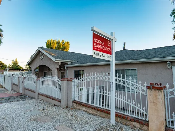13150 Aztec St, Sylmar, CA 91342