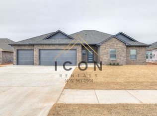 712 N Cottontail Way, Mustang, OK 73064