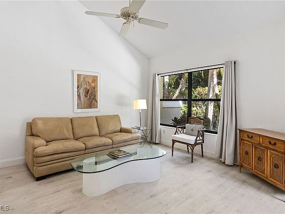 5th image of 75 Emerald Woods Dr APT G8