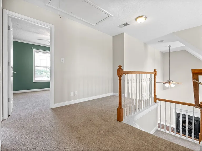 680 Foxfield Dr — Photo 23
