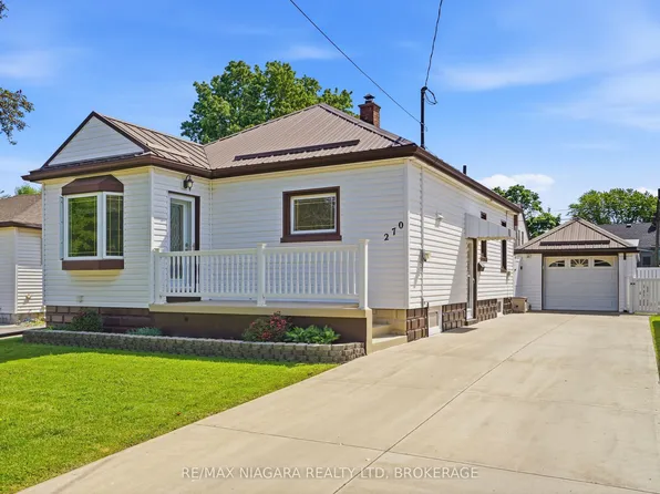 270 McAlpine Ave S, Welland, ON L3B 1T9